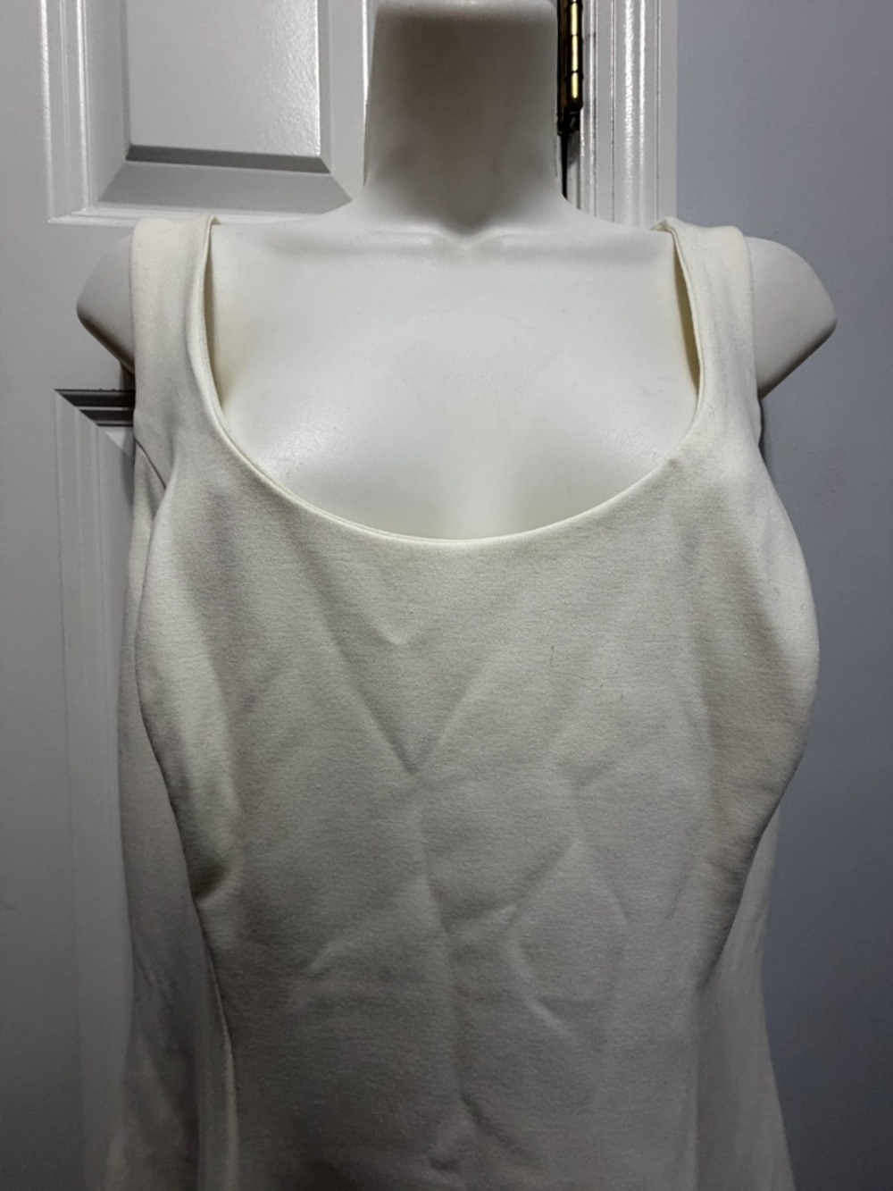 Reformation White Midi sleeveless Dress size large - Picture 7 of 7